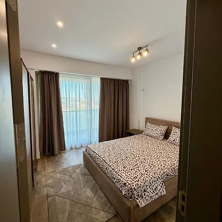 Natalia By White Boutique Apartment
